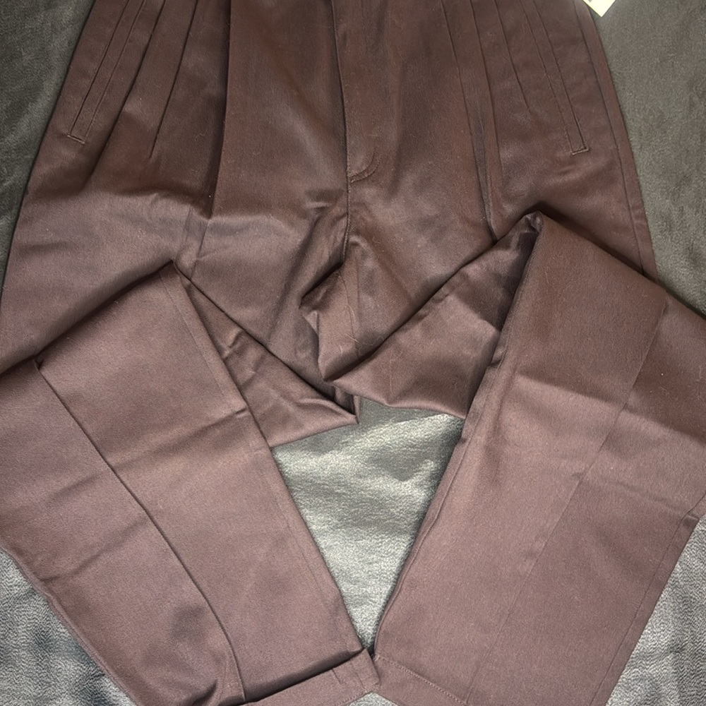 Liz‎ Claiborne size 8 brown pleated cuffed slacks sinew w tags